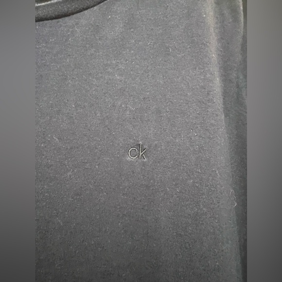 Calvin Klein Liquid Touch TShirt - Picture 6 of 8